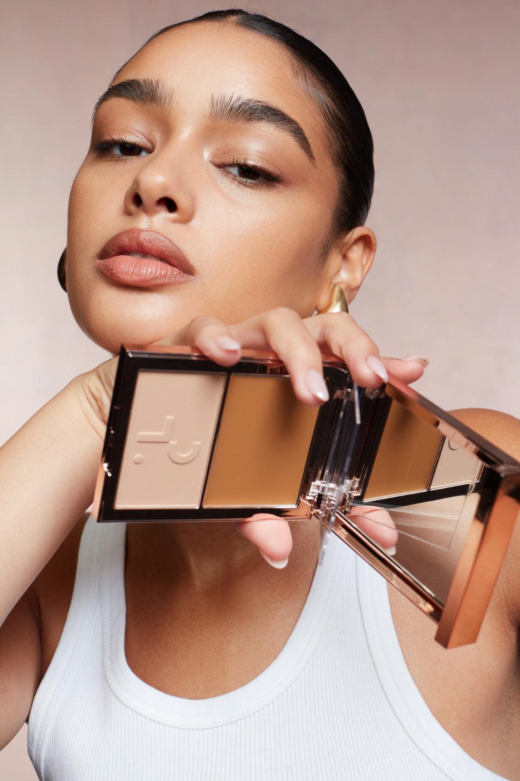 The Best Foundation For Acne Prone Skin