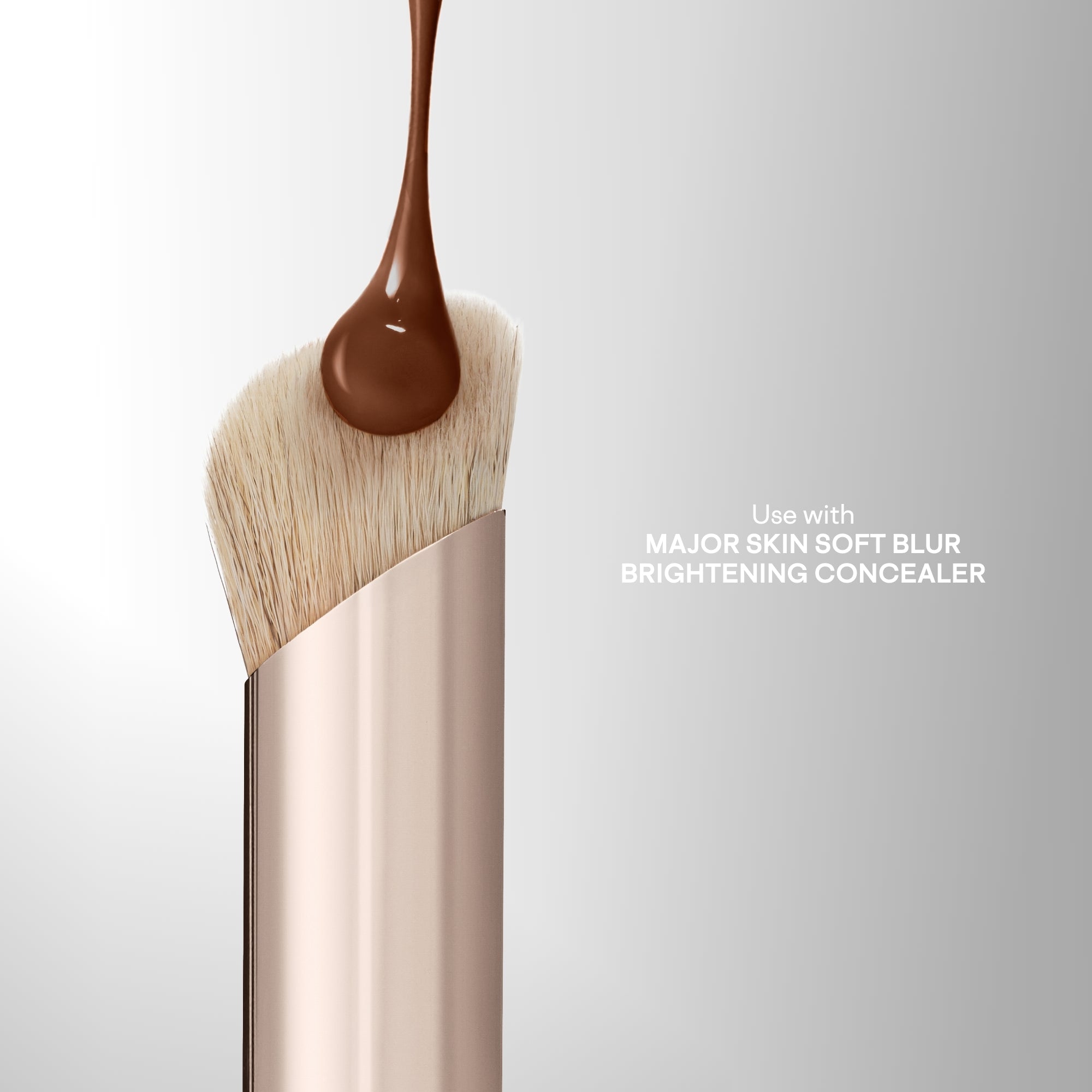Dual-Ended Concealer Brush