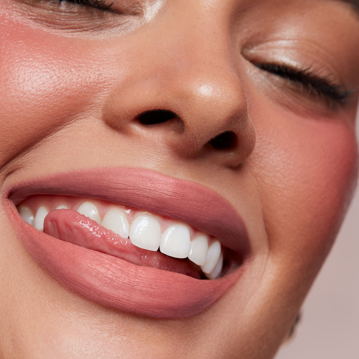 #color_Blushing (Neutral Berry)