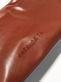 The Elevated Beauty Bag In Brown