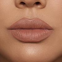 #color_she's strong (neutral almond)