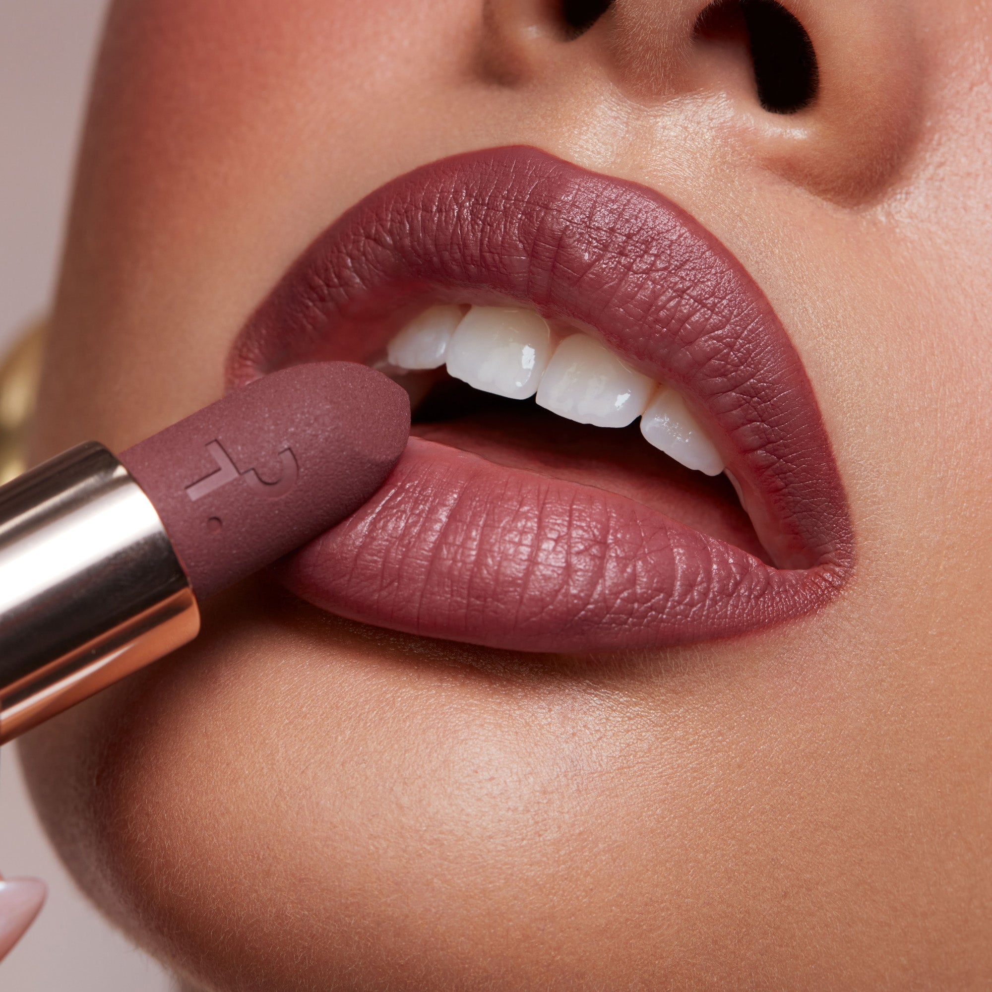 #color_seductive (warm mauve)